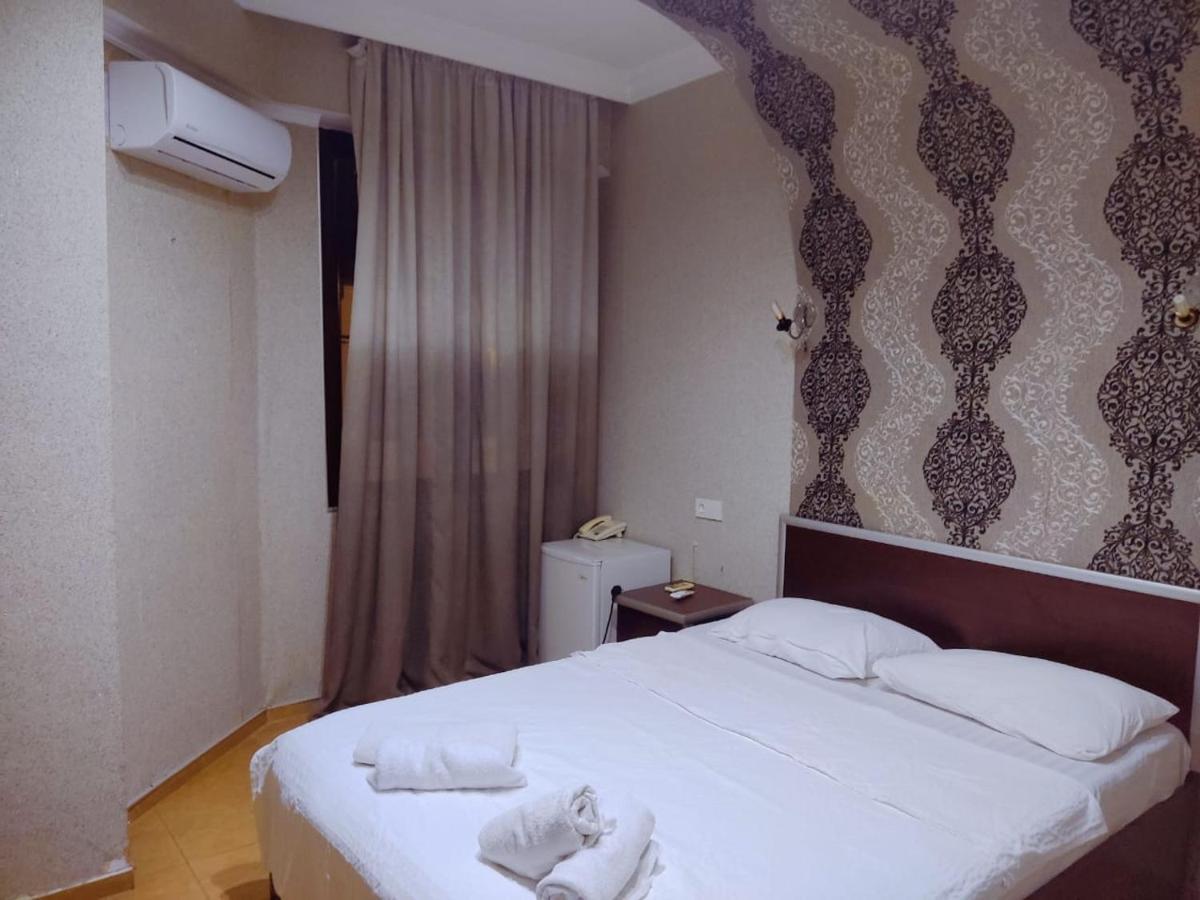 Golden Fish Hotel Batumi Exteriér fotografie